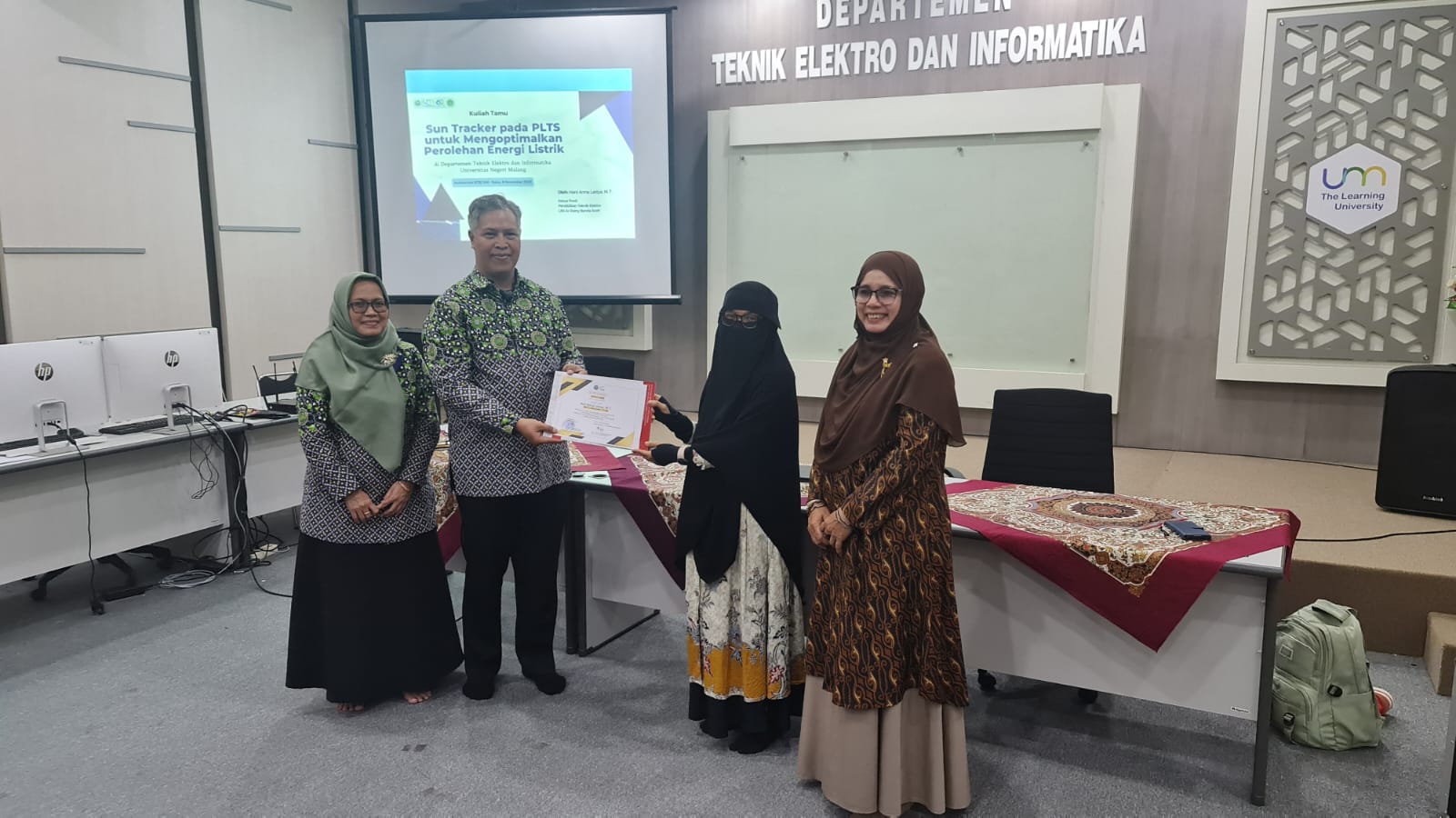 Optimalkan Energi Terbarukan, Ketua Prodi PTE UIN Ar-Raniry Jadi Narasumber Kuliah Tamu di Universitas Negeri Malang